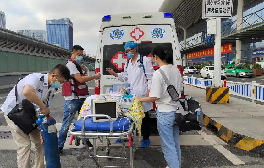 富县救护车出租公司